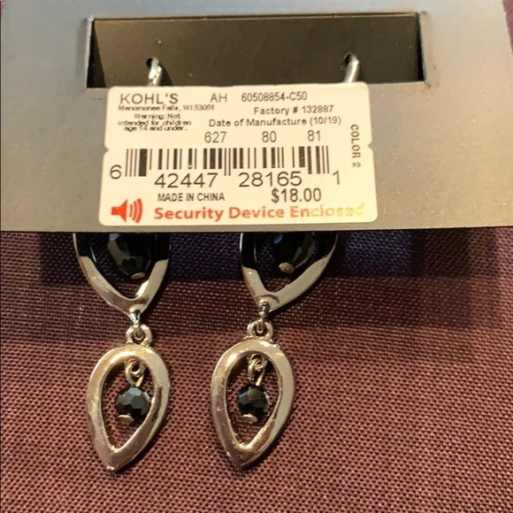 Simply Vera silver and black sparkly earrings - Picture 3 of 4